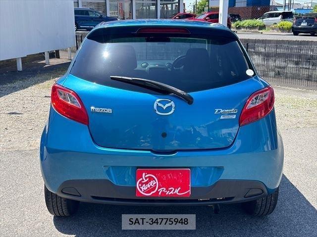 Mazda DEMIO 2013-06 267572-5