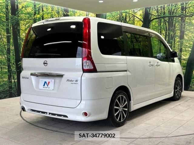 Nissan SERENA 2007-09 324842-18