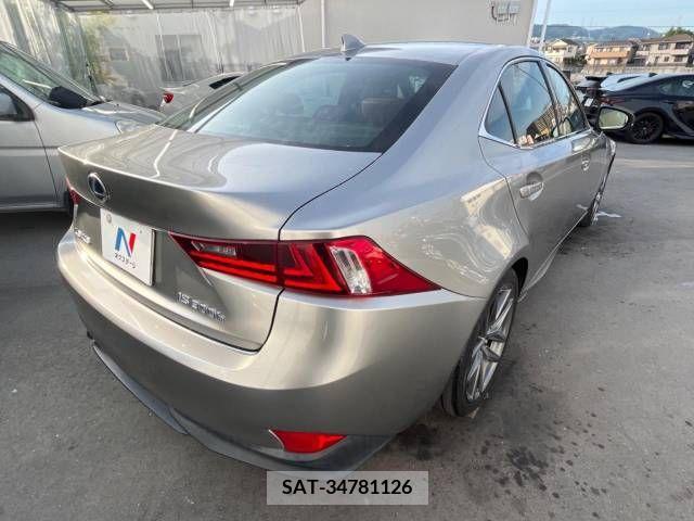 Lexus IS 2014-01 275413-17