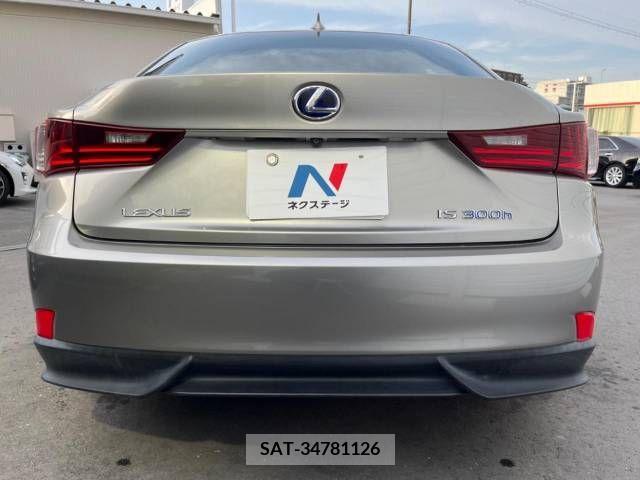 Lexus IS 2014-01 275413-15