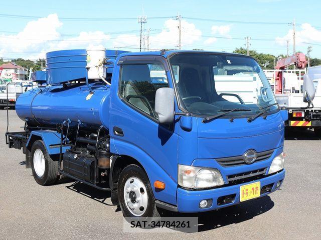 Hino DUTRO 2011-11 205111-19