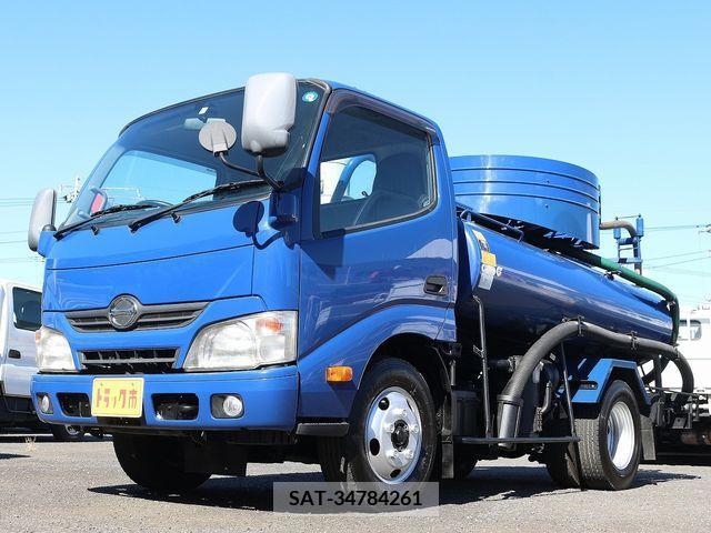 Hino DUTRO 2011-11 205111-0