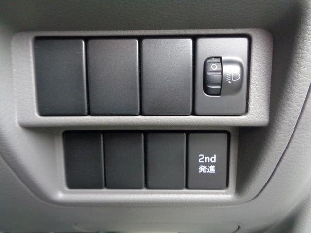 Nissan CLIPPER 2020-11 195020-4