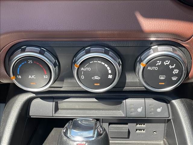 Mazda ROADSTER 2018-04 7431-6