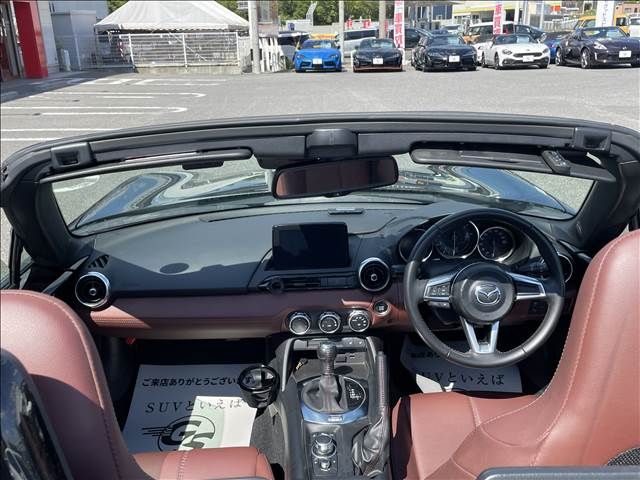 Mazda ROADSTER 2018-04 7431-1