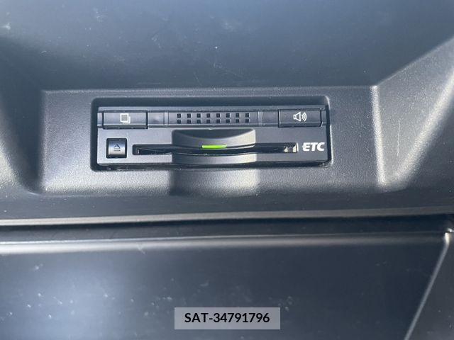 Toyota HARRIER 2015-11 360857-18