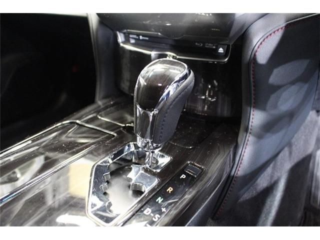 Toyota CROWN SEDAN 2016-10 187255-22