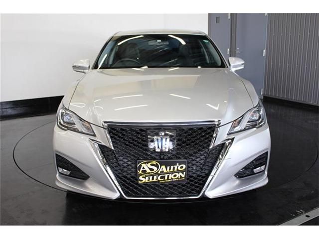 Toyota CROWN SEDAN 2016-10 187255-4