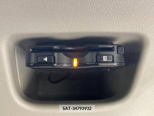 Daihatsu MOVE 2015-05 277933-6