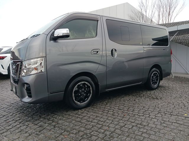 Nissan NV350 Caravan 2020-02 25437-1