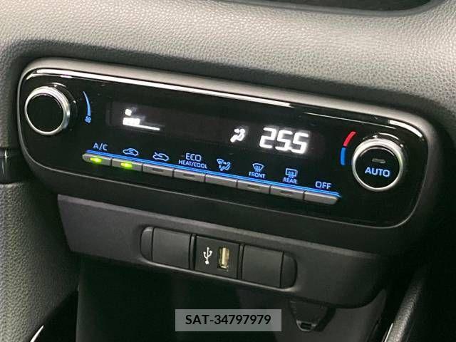 Toyota YARIS 2023-06 395358-7