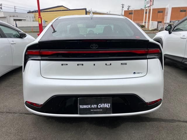 Toyota PRIUS 2023-08 25047-6