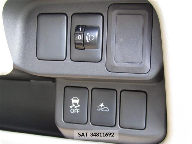 Nissan DAYZ 2019-04 333977-4