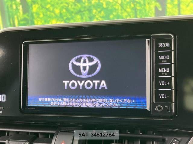 Toyota C-HR 2018-08 232606-3
