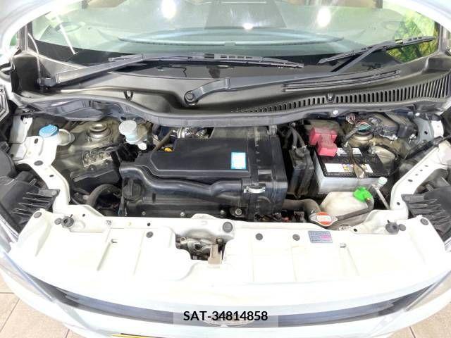 Nissan ROOX 2012-01 388467-18