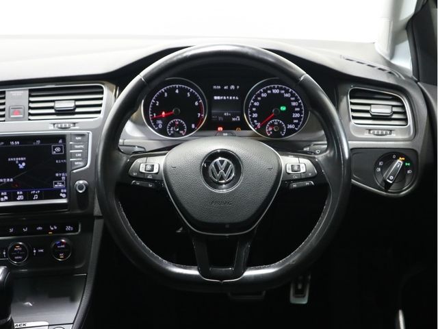 VolksWagen GOLF ALLTRACK 2016-11 26625-10