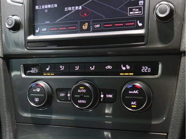VolksWagen GOLF ALLTRACK 2016-11 26625-19