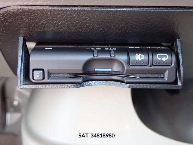 Suzuki EVERY 2019-05 334893-4