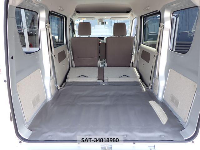 Suzuki EVERY 2019-05 334893-17