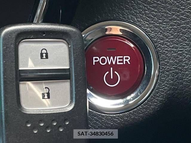 Honda VEZEL 2015-05 288403-6