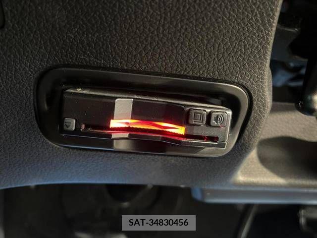 Honda VEZEL 2015-05 288403-5