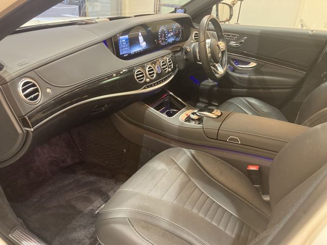 Mercedes Benz S-CLASS 2020-06 24211-10