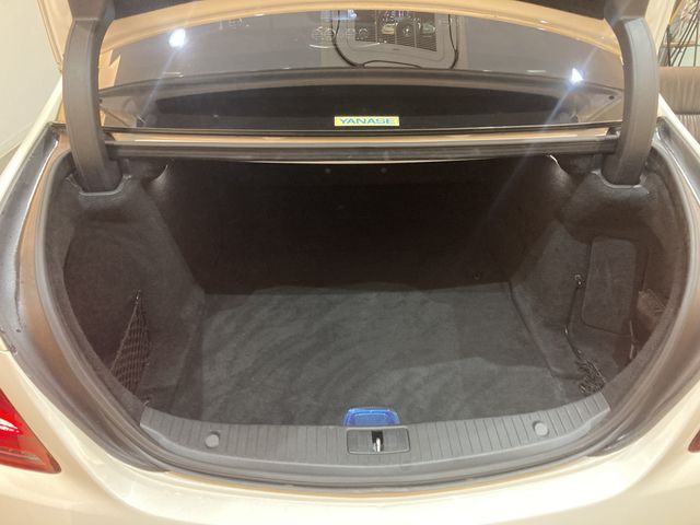 Mercedes Benz S-CLASS 2020-06 24211-17