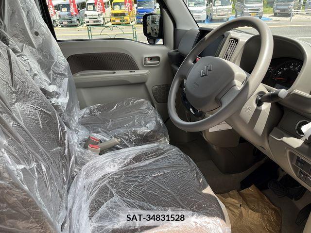 Suzuki EVERY 2024-04 268916-7
