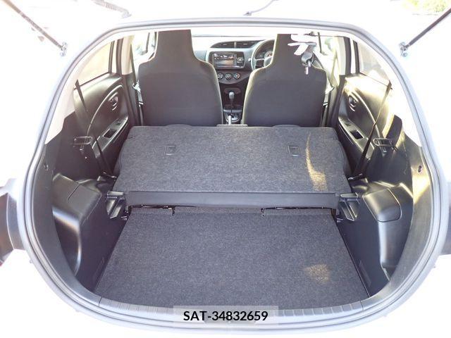 Toyota VITZ 2018-10 202980-18
