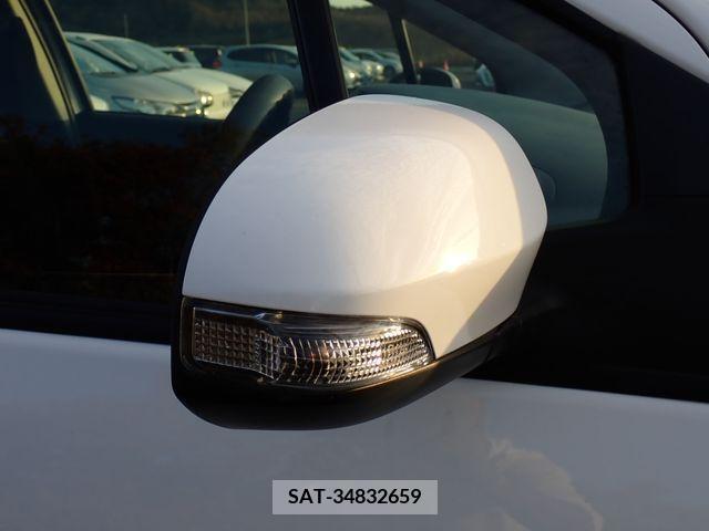 Toyota VITZ 2018-10 202980-14