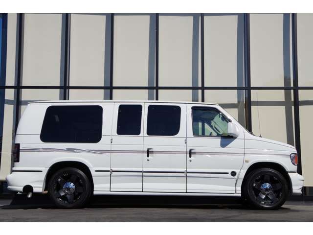 Ford E150 2006-02 1137-7