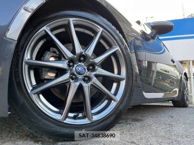 Subaru BRZ 2021-11 221751-17