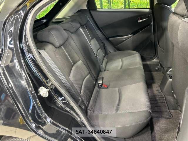 Mazda DEMIO 2018-01 440217-9