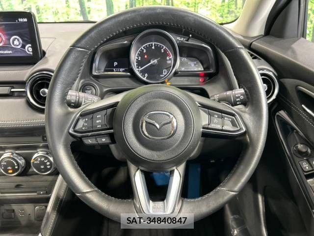 Mazda DEMIO 2018-01 440217-11