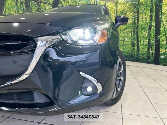 Mazda DEMIO 2018-01 440217-12