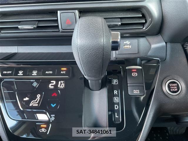 Nissan ROOX 2022-03 276127-11