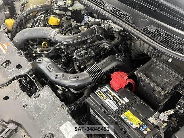 Renault CAPTUR 2017-12 283068-17