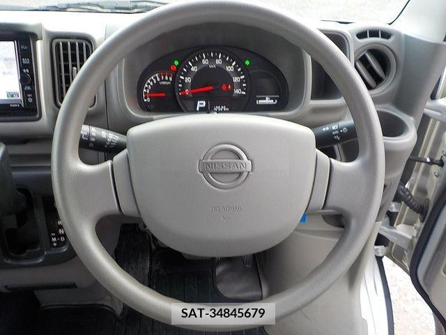 Nissan CLIPPER 2023-01 365518-9