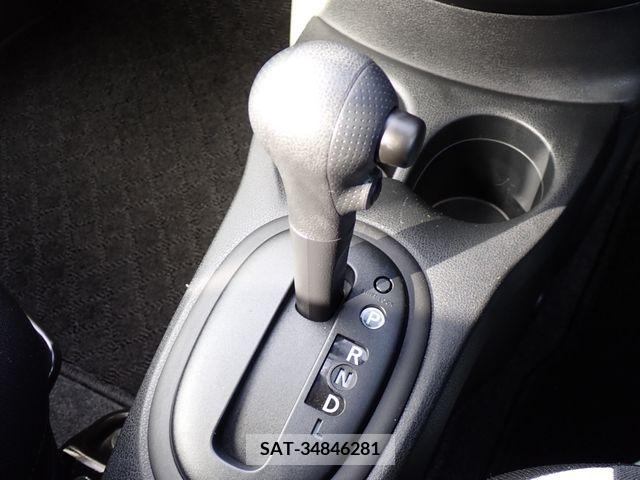 Nissan NOTE 2019-05 207729-8