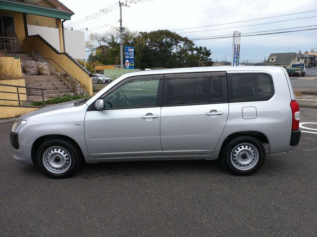 Mazda FAMILIA VAN 2018-08 186915-25