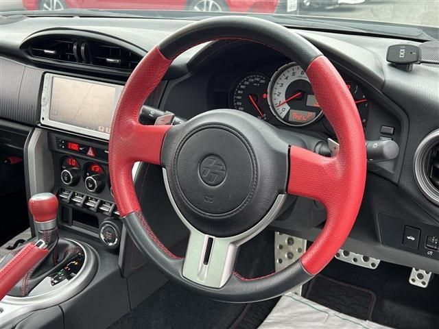 Toyota 86 2013-05 20670-12