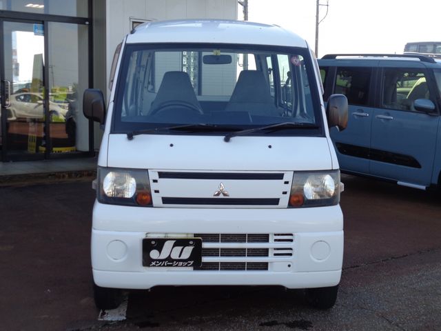 Mitsubishi MINICAB VAN 2011-02 13522-3