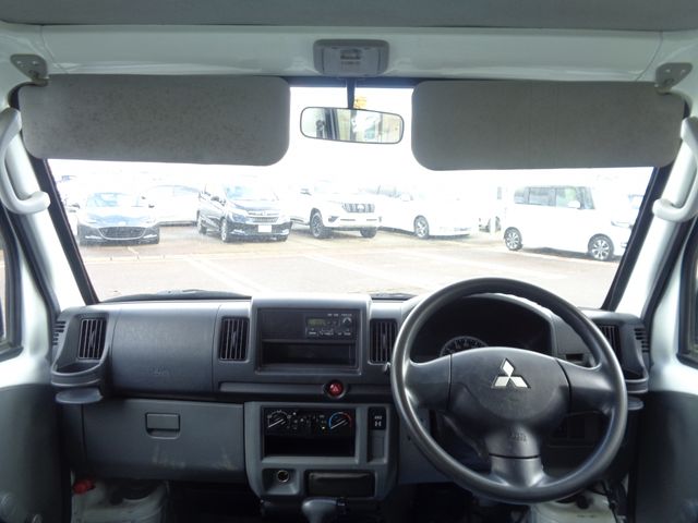 Mitsubishi MINICAB VAN 2011-02 13522-7