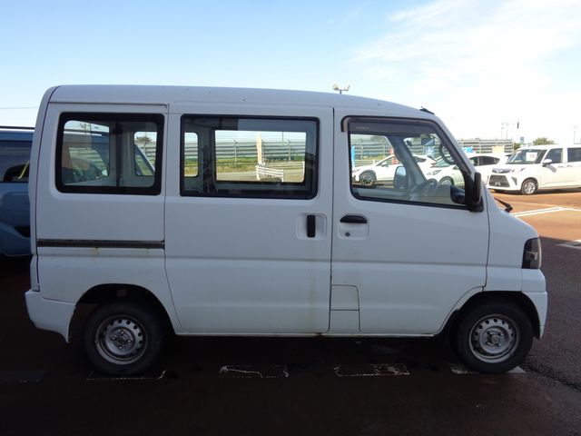 Mitsubishi MINICAB VAN 2011-02 13522-4