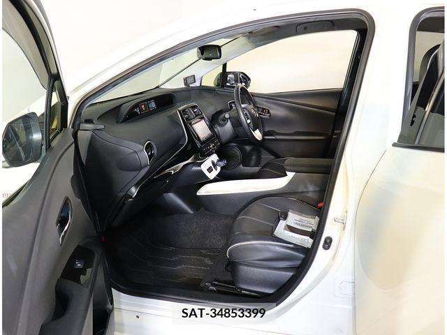 Toyota PRIUS 2016-03 218877-12
