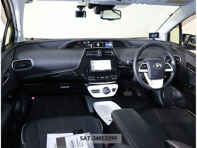 Toyota PRIUS 2016-03 218877-14