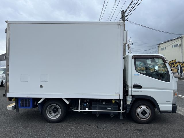 Mitsubishi CANTER 2016-06 7587-3