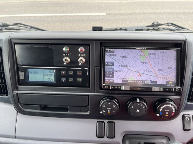 Mitsubishi CANTER 2016-06 7587-19