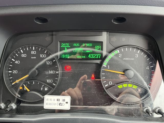 Mitsubishi CANTER 2016-06 7587-21