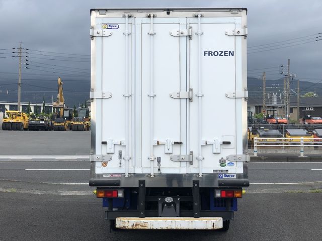 Mitsubishi CANTER 2016-06 7587-6